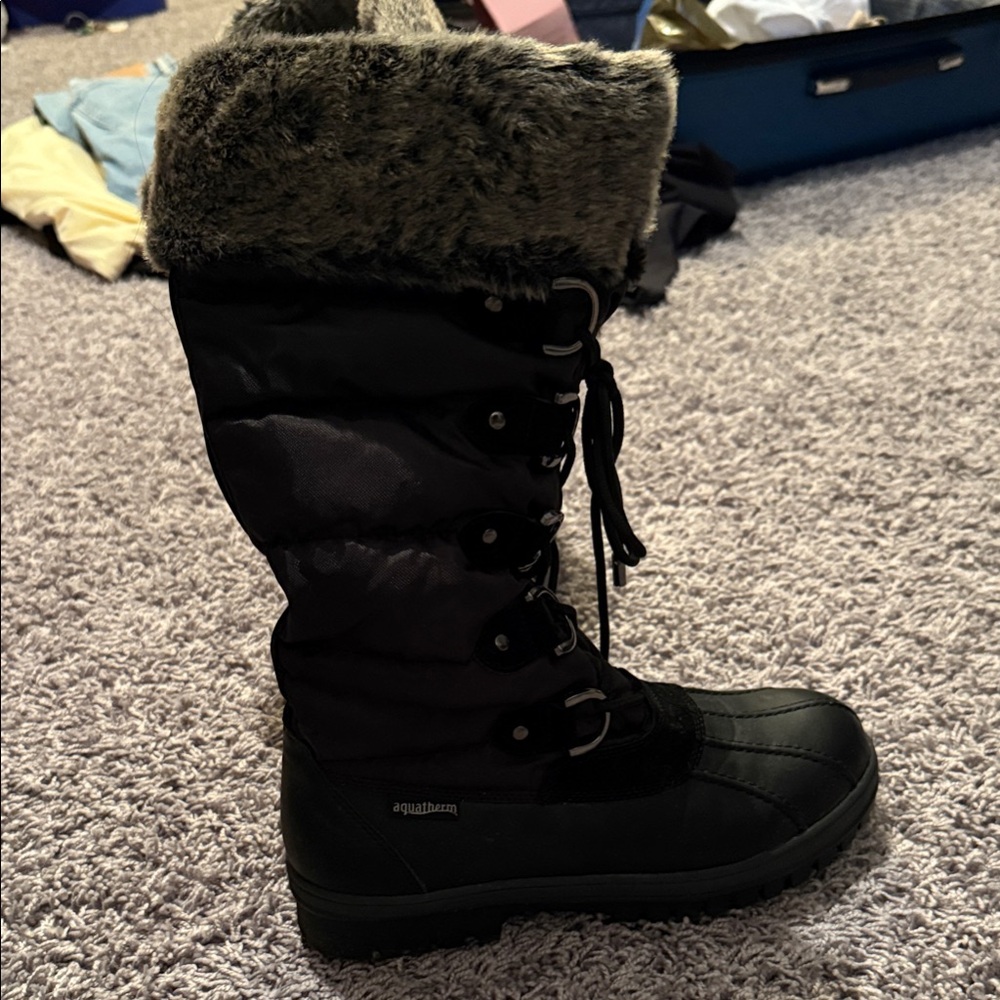 Aquatherm Black Winter Boots with Faux Fur